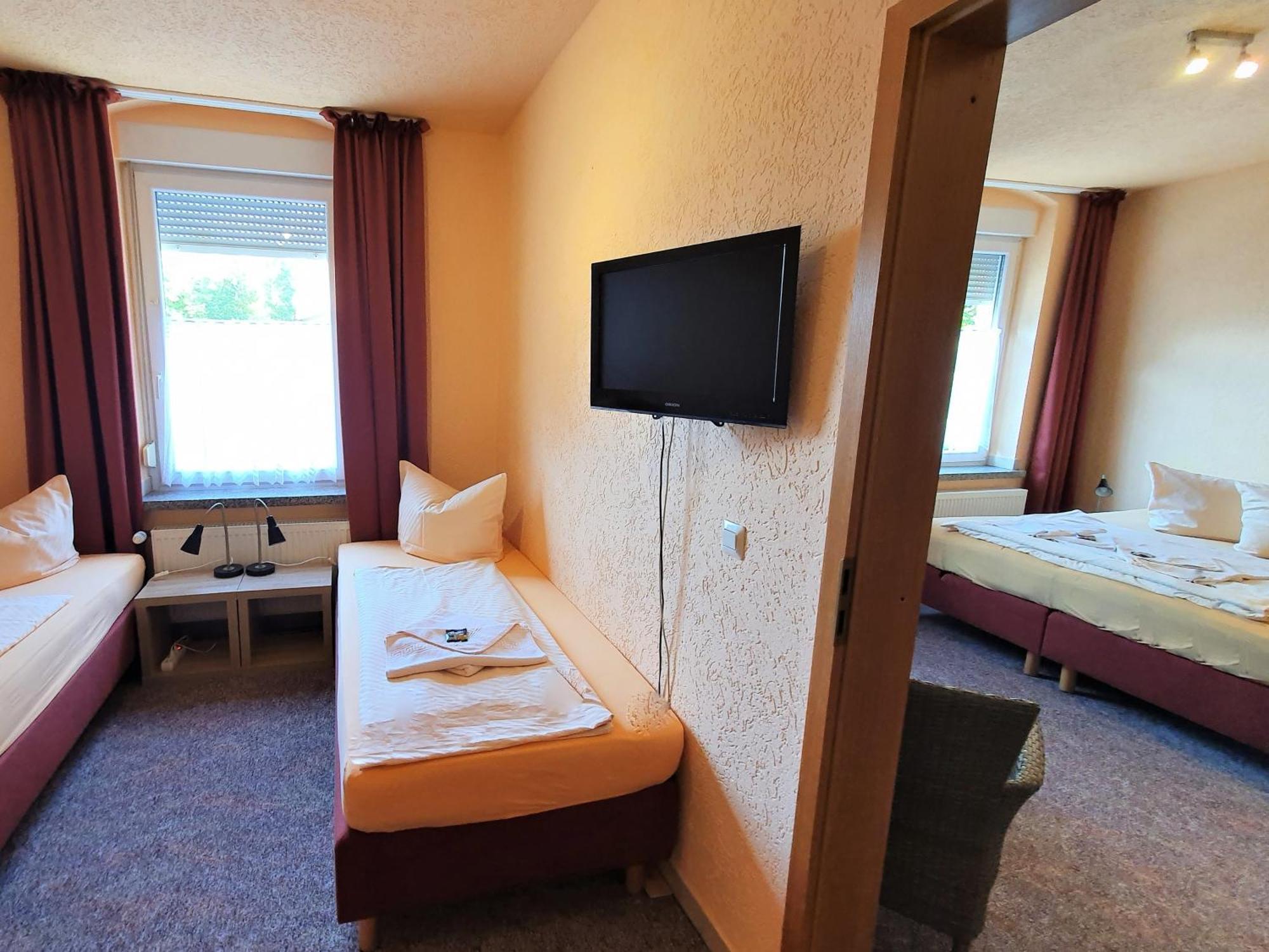 Hotel-Pension Gruene Linde Delitzsch Pokój zdjęcie